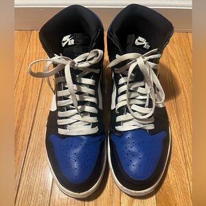 Nike Air Jordan 1 high og royal toe 10.5m